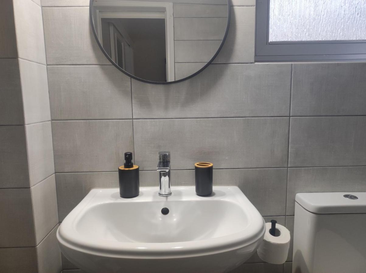 Cozy And Friendly Flat In Nafplio Apartment Ngoại thất bức ảnh